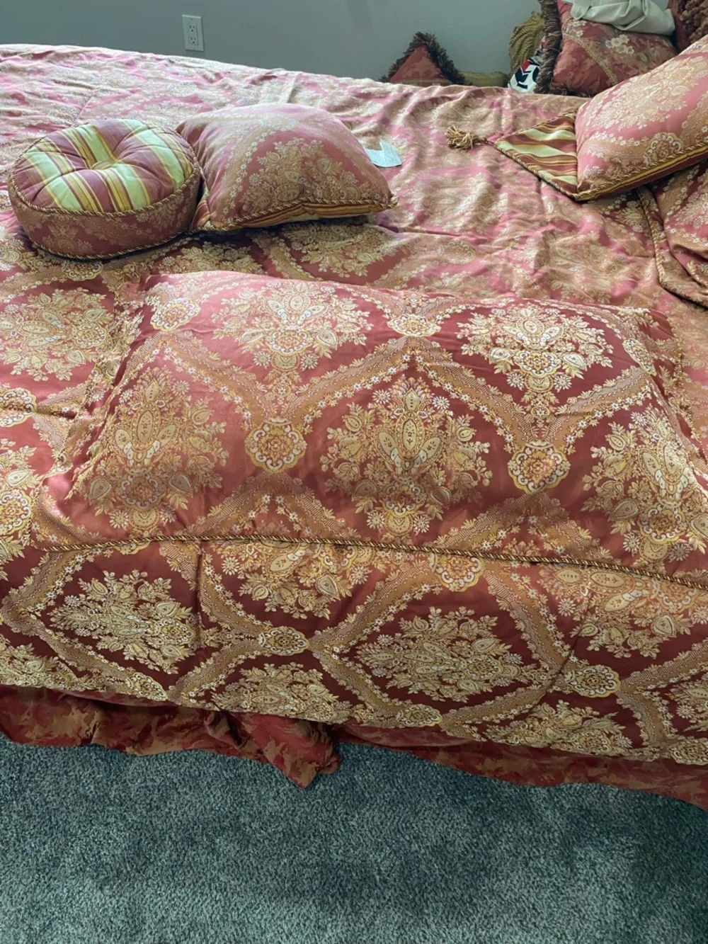 Classic Red and Gold Damask Comforter - Timeless Home Bedding
